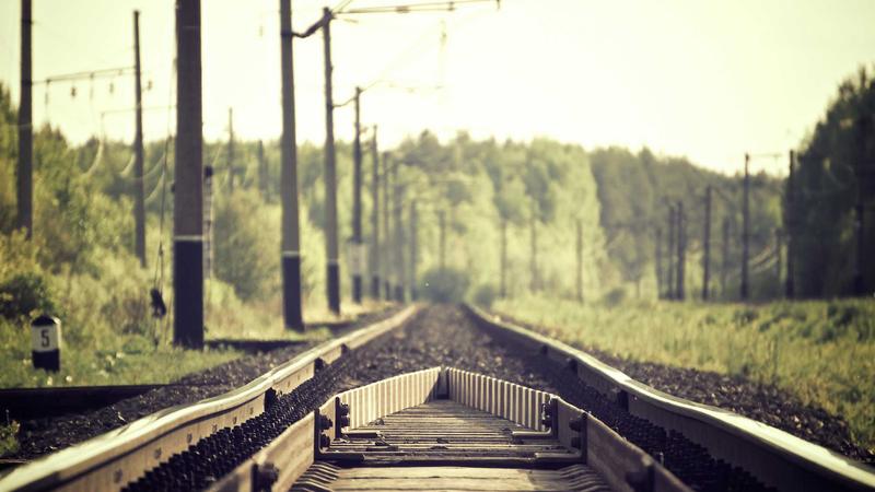 jc710检测路线实验室场景，精密仪器与专业团队